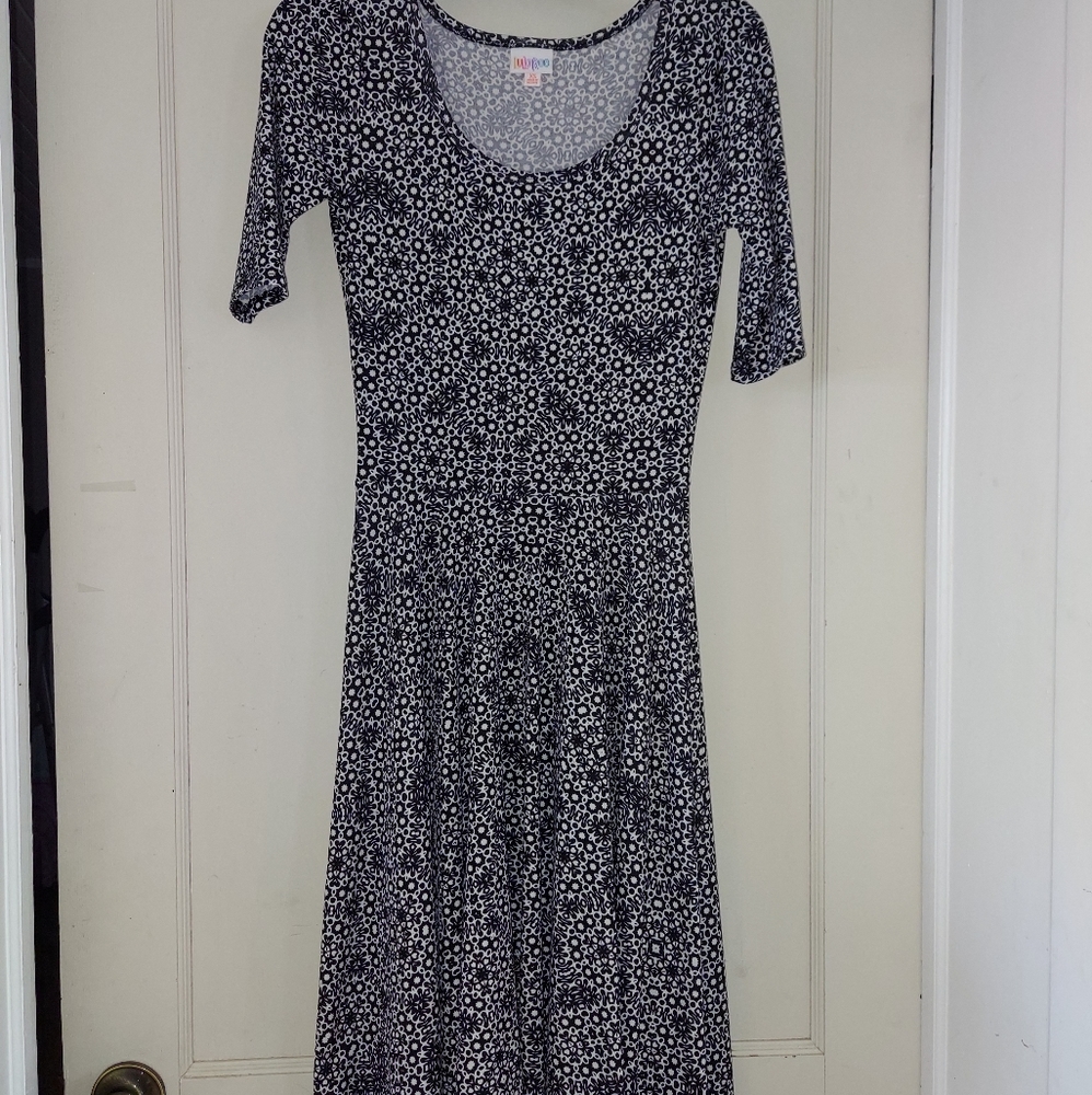 LuLaRoe Nicole dress